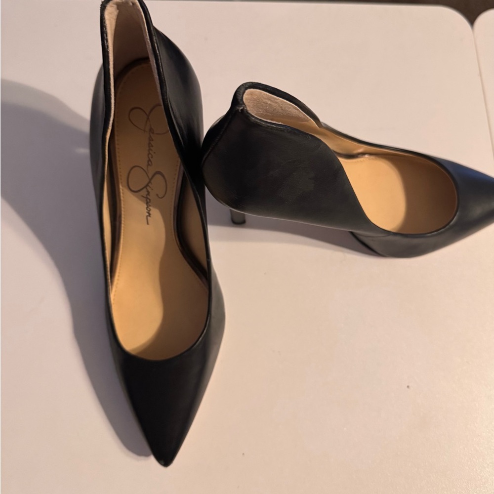 Jessica Simpson Elegant Black Heels